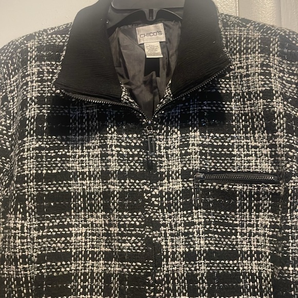 Chico’s - Picture 5 of 6